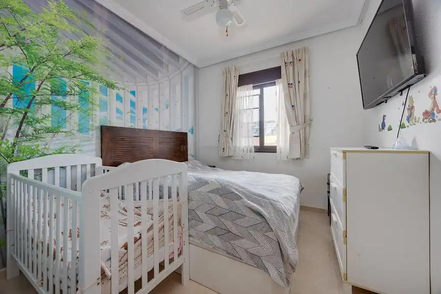Apartamento con piscina en venta en Orihuela Costa, imagen 7