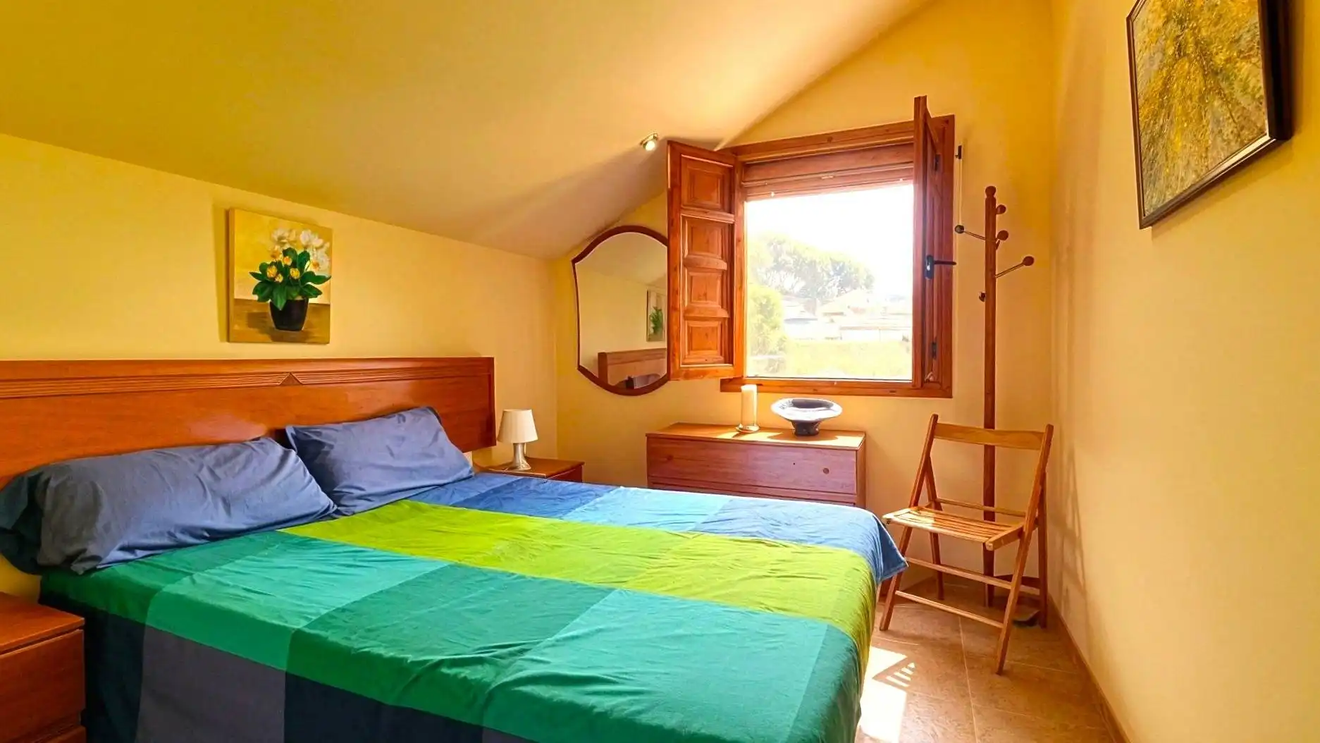 Dormitori de Casa adosada en venda en Riudecols amb Piscina comunitària