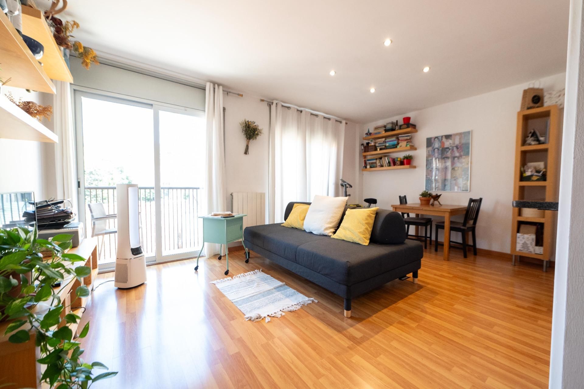 Living room of Flat for sale in Arenys de Munt  with Air Conditioner and Terrace