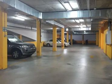 Einzelparkplatz zum Verkauf in Hortaleza