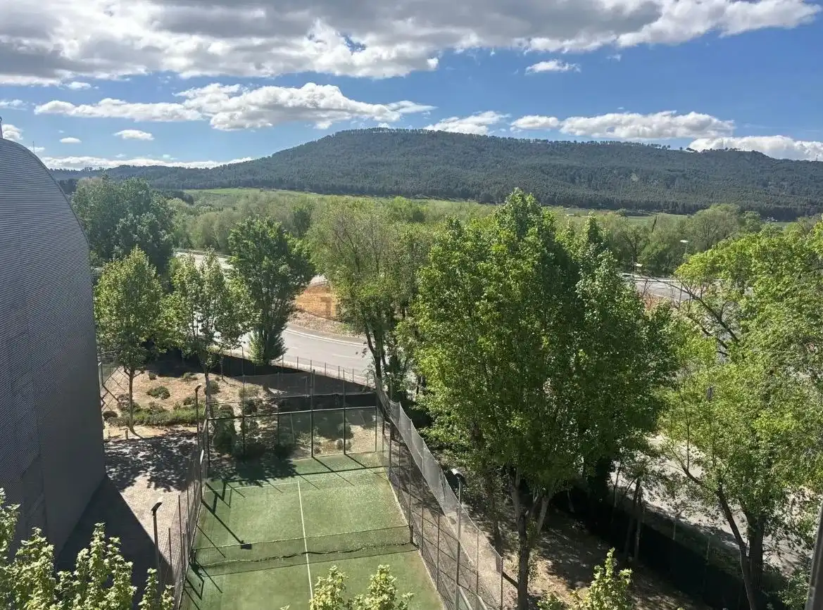 Terrace of Duplexes for rent in Corpa, Madrid