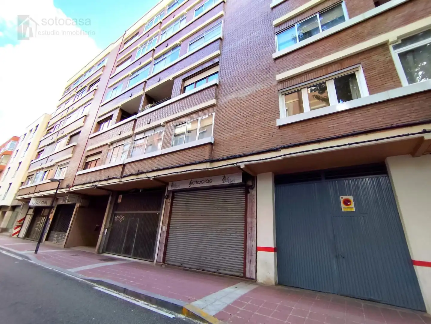 Vista exterior de Pis en venda en Valladolid amb Calefacció