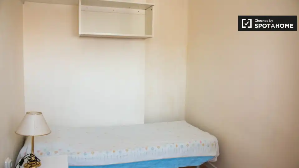 Habitación en El Poblenou