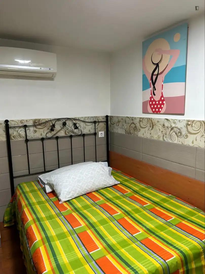 Schlafzimmer von Wohnung zur Miete in L'Hospitalet de Llobregat mit Klimaanlage, Heizung und Möbliert