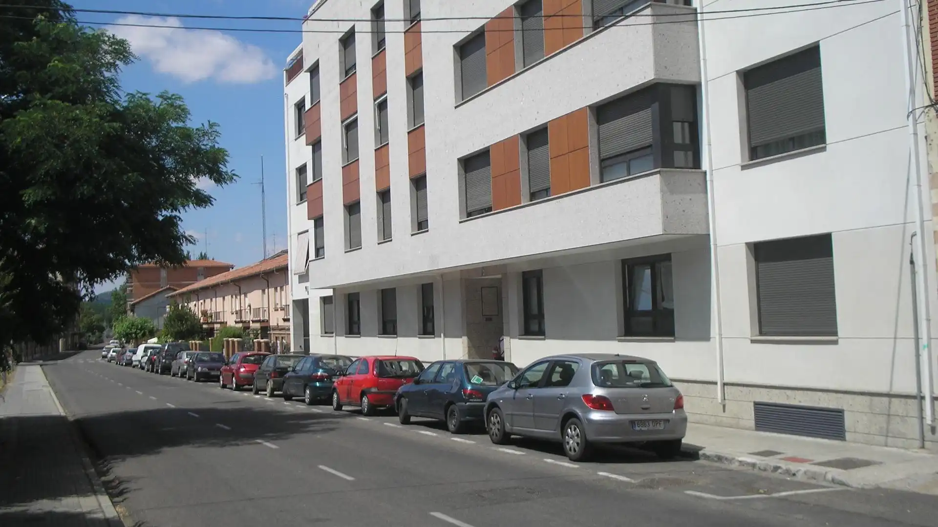 Vista exterior de Planta baixa en venda en Palencia Capital amb Calefacció, Parquet i Moblat