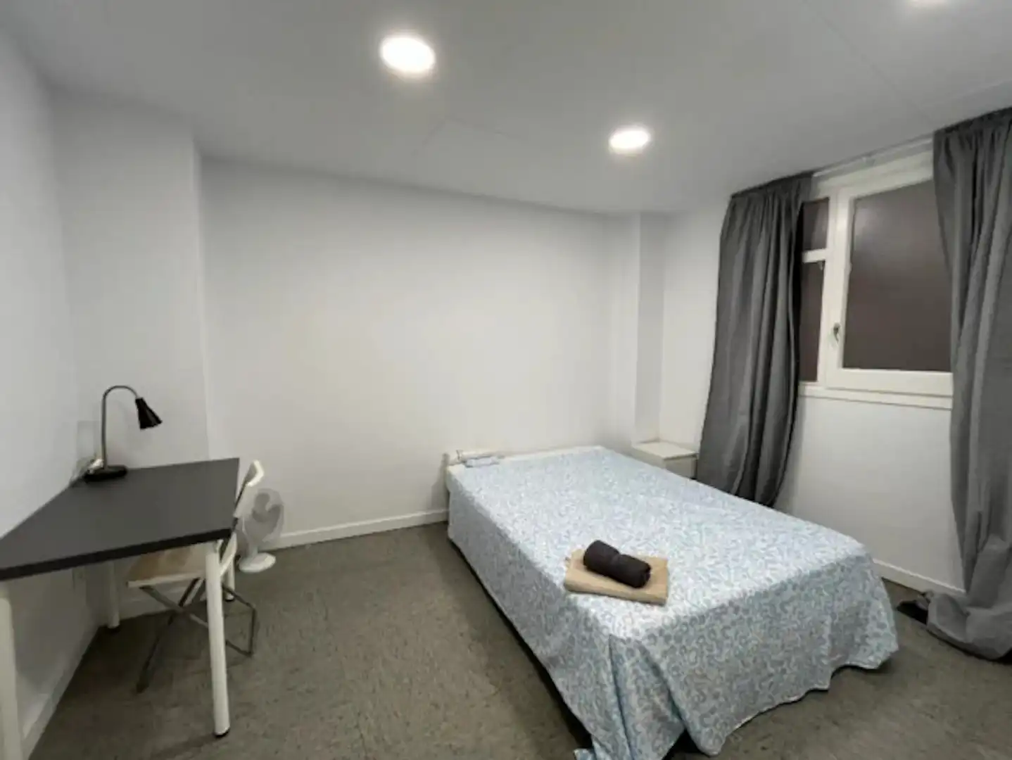 Room in Barcelona, Barcelona