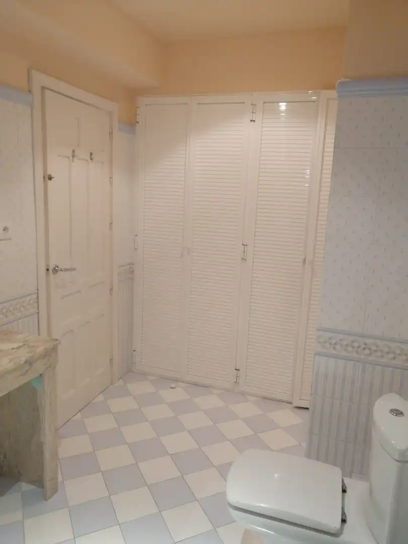 Bedroom of Flat for sale in Sevilla  with Air Conditioner, Furnished and Oven