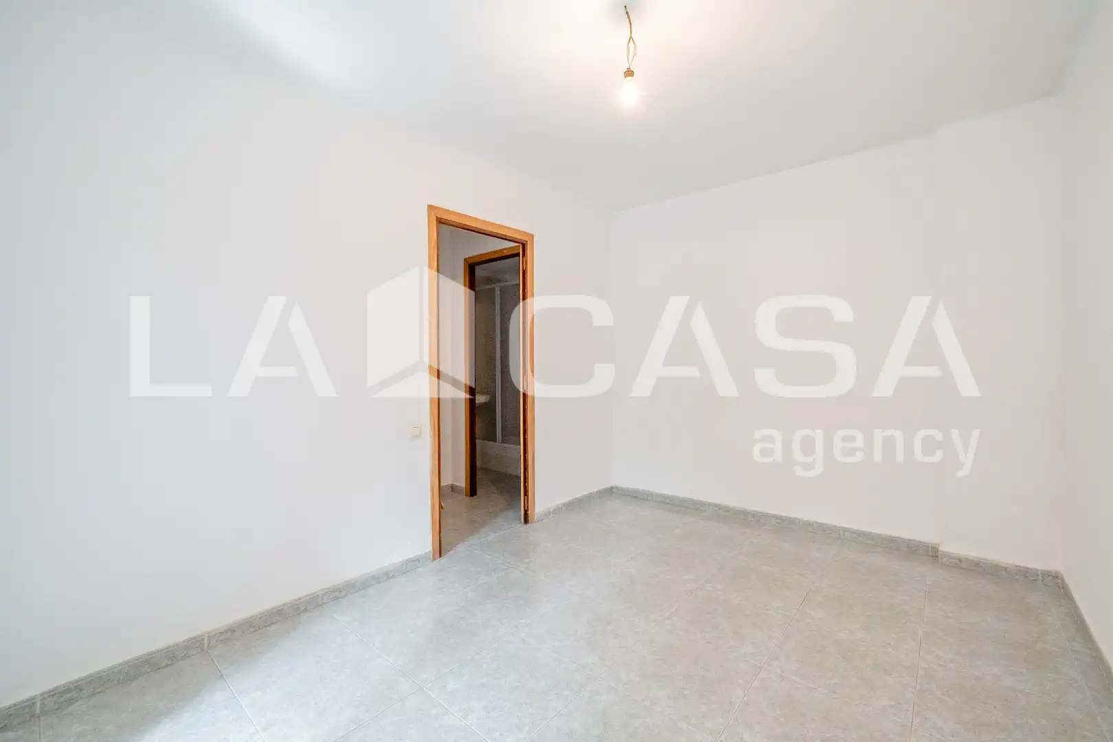Flat with terrace for sale in Avinguda de Blasco Ibáñez, imagen 4