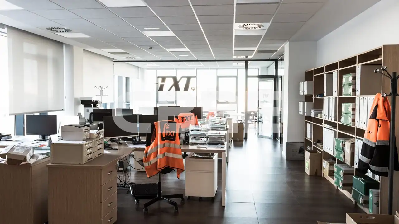 Nave industrial con ascensor en alquiler en Calle Orfebres Nave 12, imagen 30