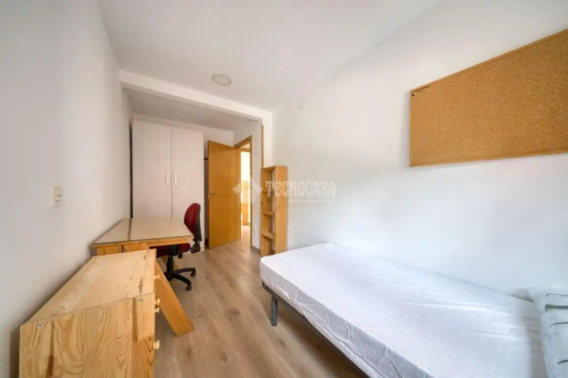 Habitación de Piso en venta en Valladolid con Calefacción y Terraza