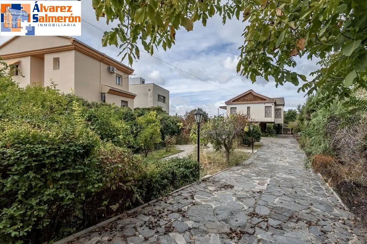 Casa con terrazza in vendita a Avenida HUETOR VEGA, imagen 31