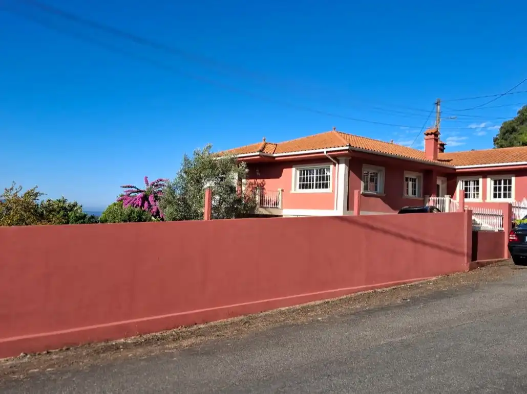 Außenansicht von Haus oder Chalet zur Miete in O Rosal   mit Heizung, Privatgarten und Terrasse