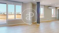 Sala d'estar de Pis en venda en  Barcelona Capital amb Aire condicionat, Calefacció i Terrassa
