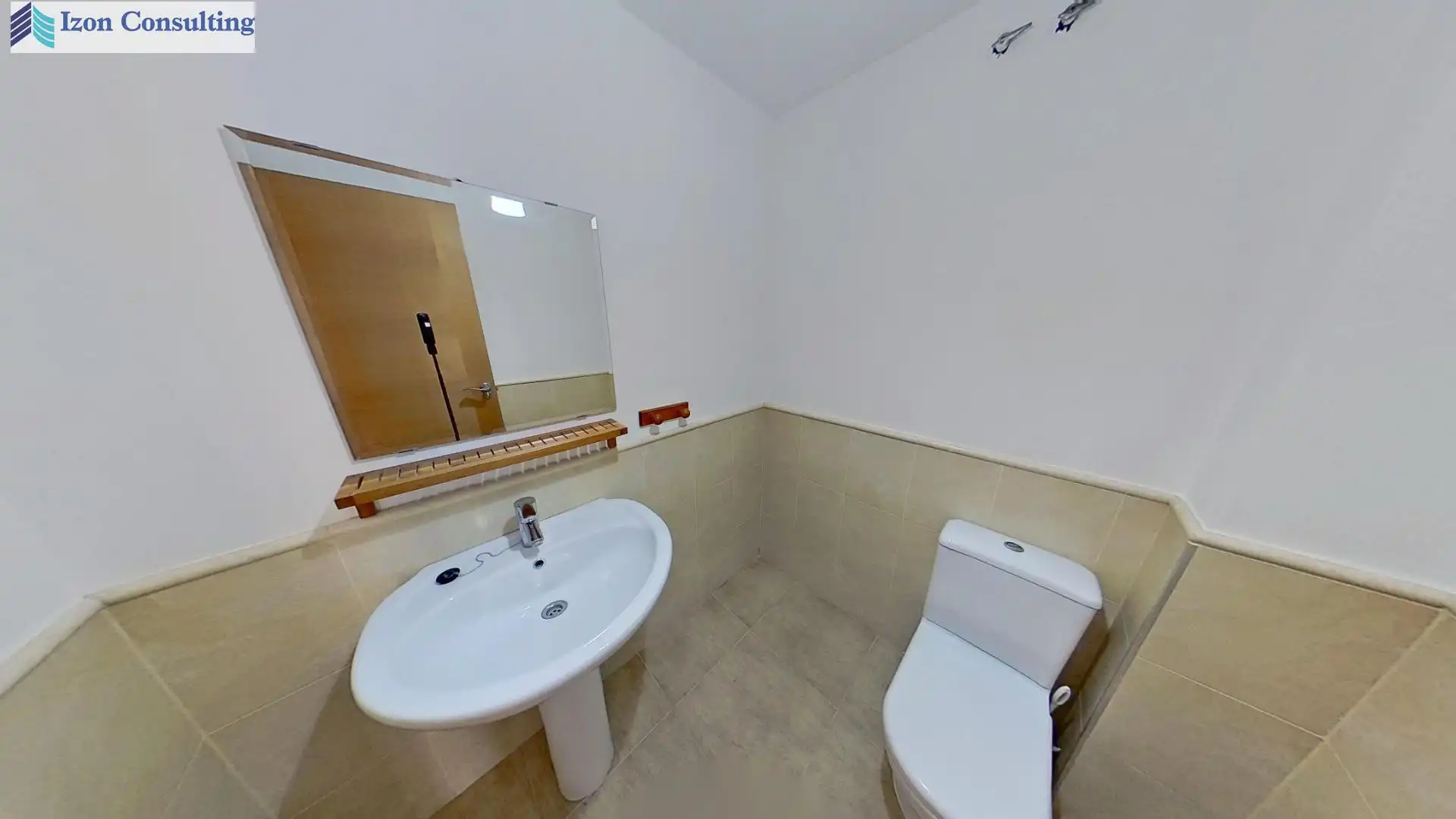 Bathroom of Detached homes for sale in La Gineta  with Air Conditioner, Heating and Parquet flooring