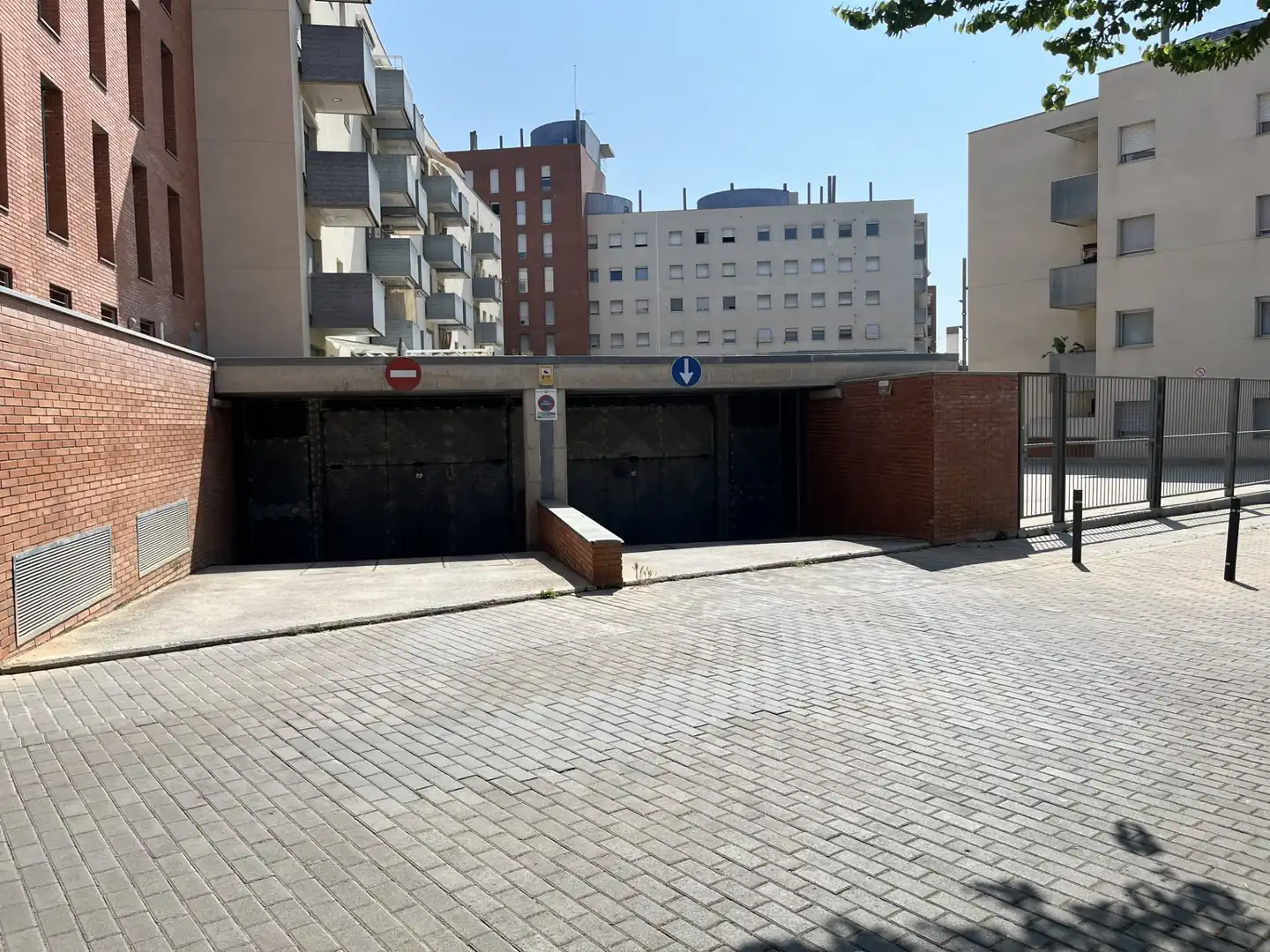 Parking de Piso en venta en Sabadell con Calefacción