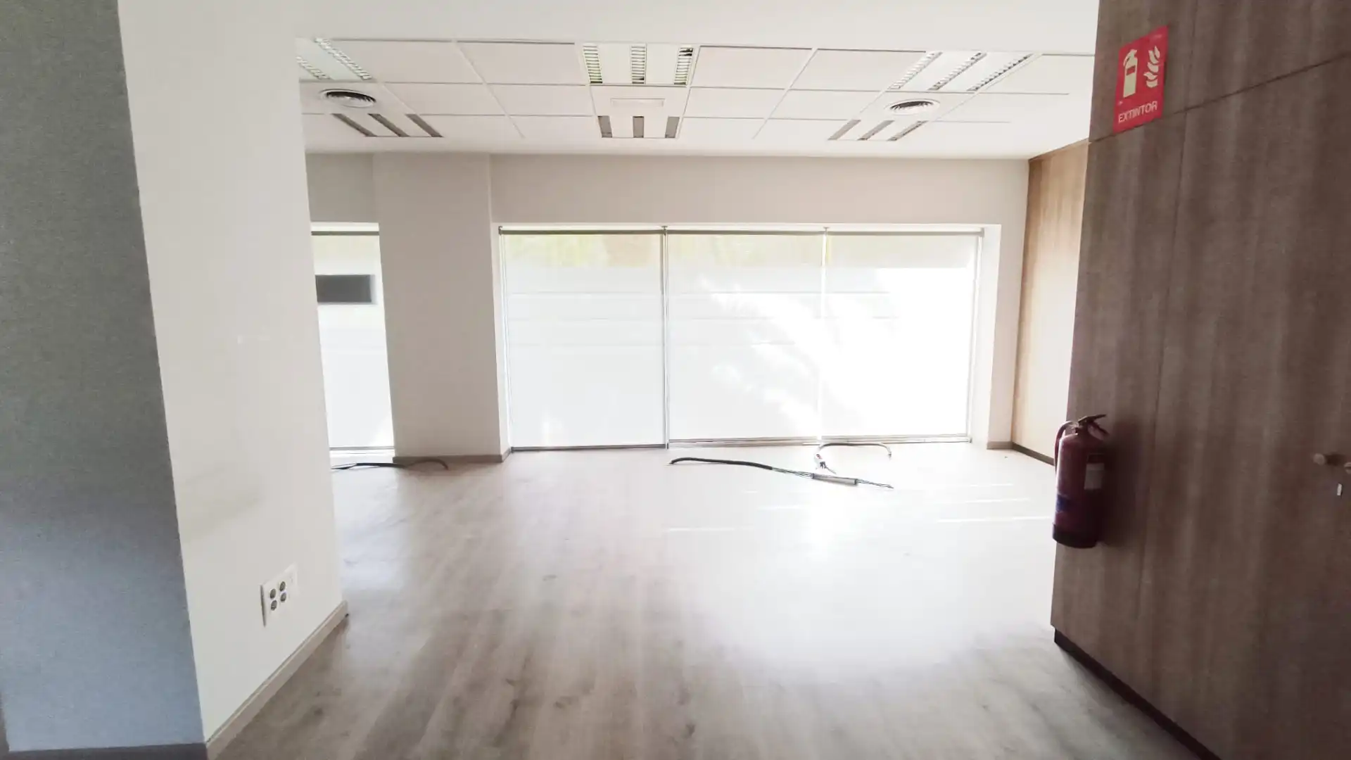 Local comercial en venda a Avinguda de Sant Salvador, imagen 5