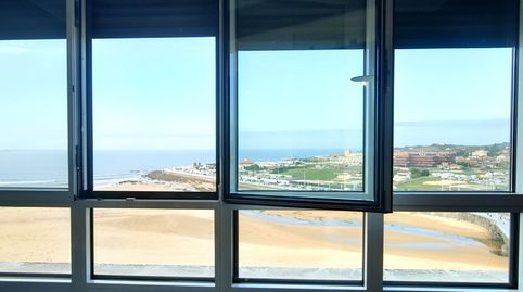 Foto 2 de Piso en venta en La Arena, Gijón