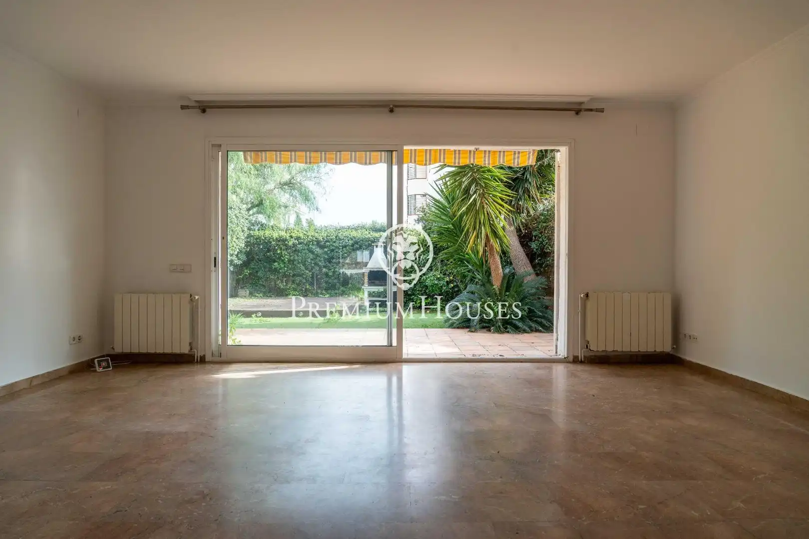 Casa bifamiliare con terrazza in vendita a Mare de Deu de Montserrat, imagen 4