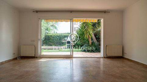 Foto 4 de Casa adosada en venda a Can Girona - Terramar - Vinyet, Sitges