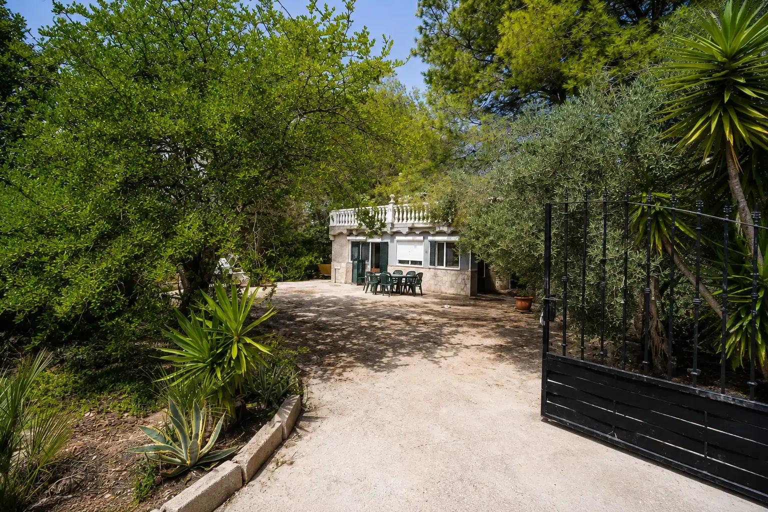 Jardí de Casa o xalet en venda en Alberic amb Jardí privat, Terrassa i Traster