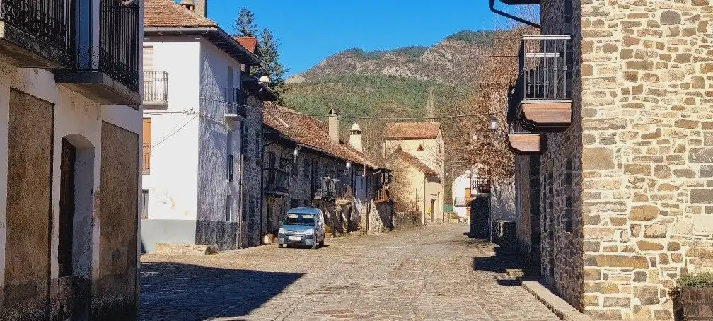 Vista exterior de Casa o xalet en venda en Fago