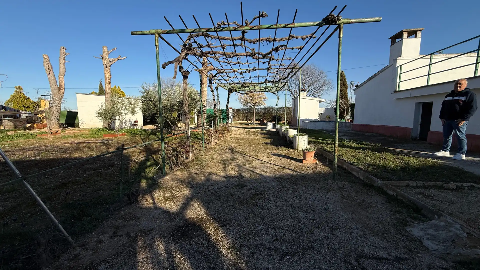 Casa o xalet en venda en Barrax amb Calefacció, Piscina i Moblat