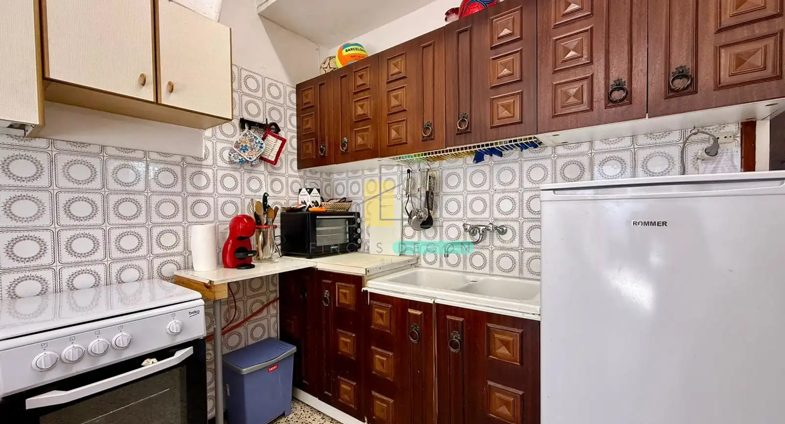 Cocina de Apartamento en venta en Roses con Calefacción, Horno y Microondas