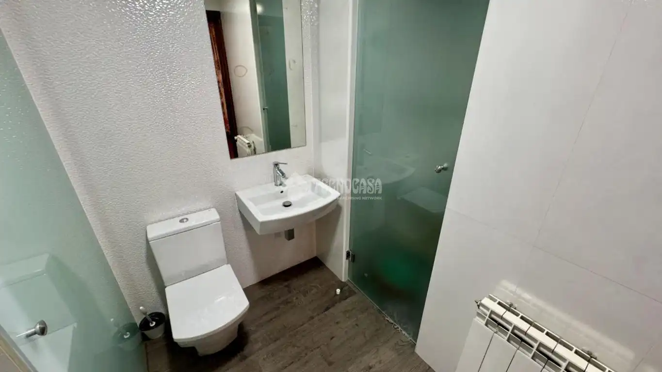 Badezimmer von Wohnung zum Verkauf in Iglesia - Estación