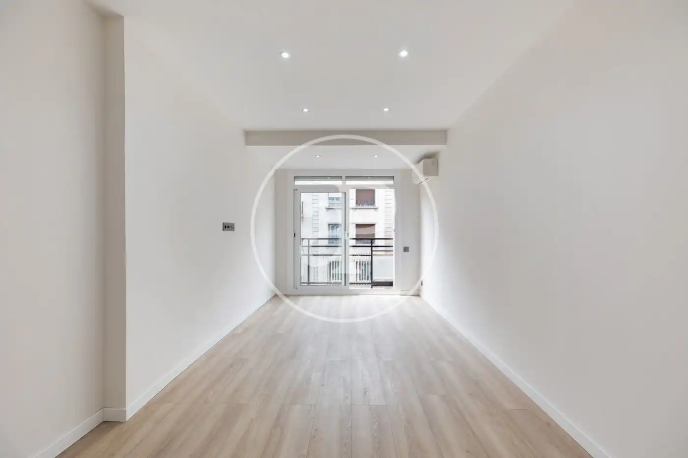 Appartement avec terrasse à vendre à Carrer de València