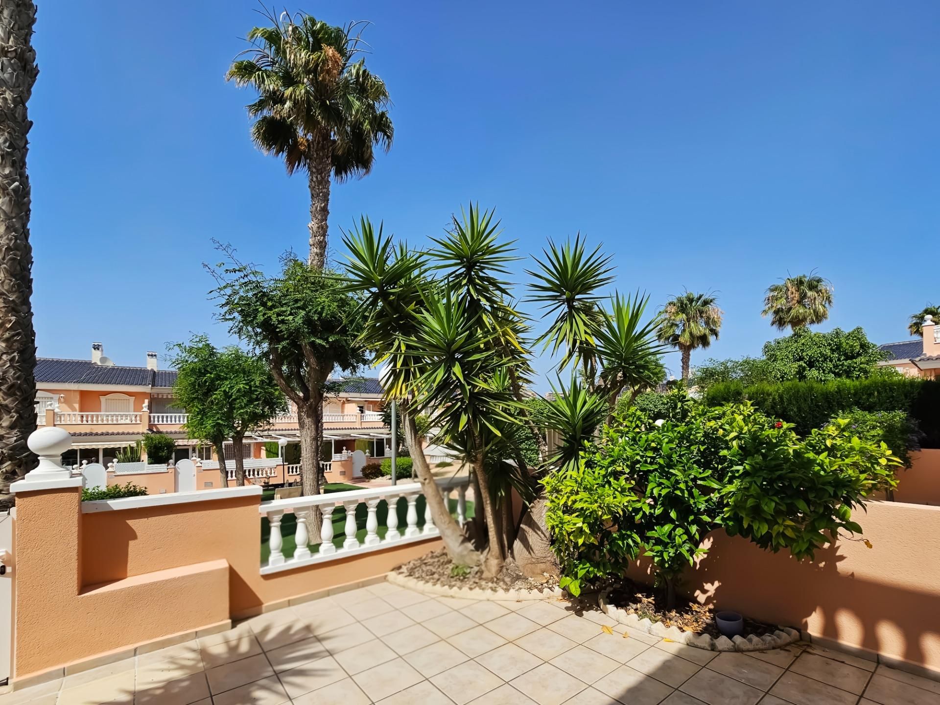 Terrassa de Casa o xalet en venda en Santa Pola amb Aire condicionat, Calefacció i Jardí privat