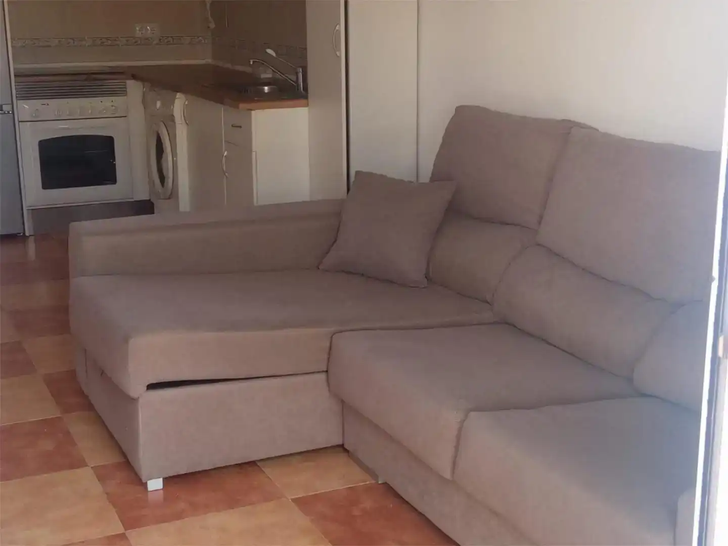 Sala d'estar de Pis en venda en Ceutí amb Traster, Moblat i Forn