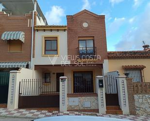 Vista exterior de Casa o xalet en venda en Vélez-Málaga