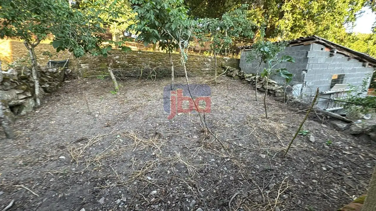 Casa o xalet en venda en Vilar de Santos amb Calefacció i Jardí privat