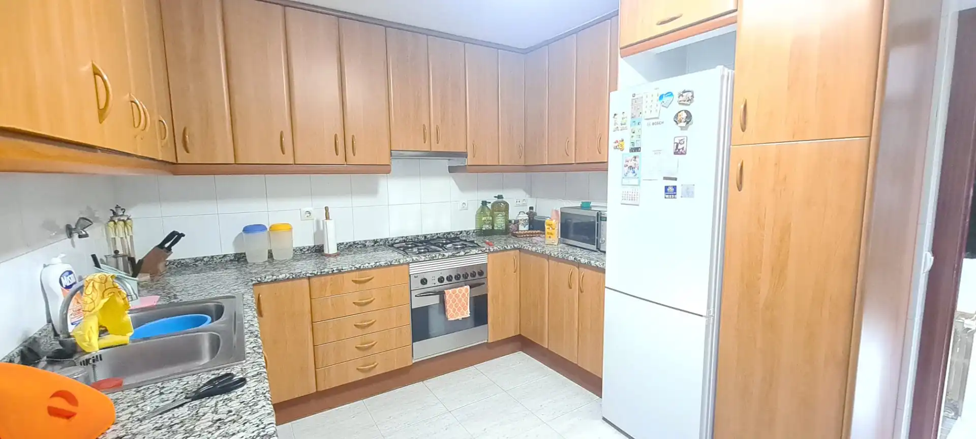 Cocina de Casa adosada en venta en Blanes con Calefacción, Terraza y Trastero