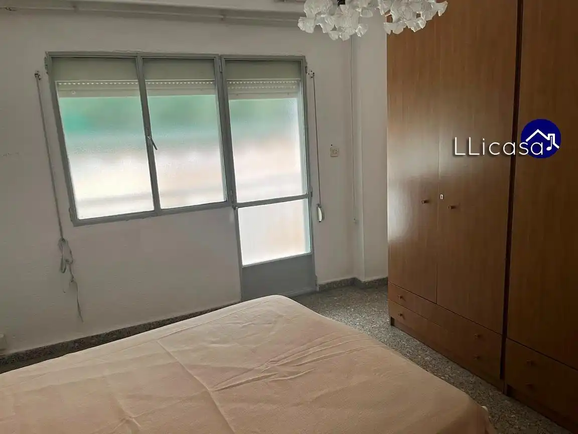 Dormitori de Pis en venda en Llíria amb Balcó