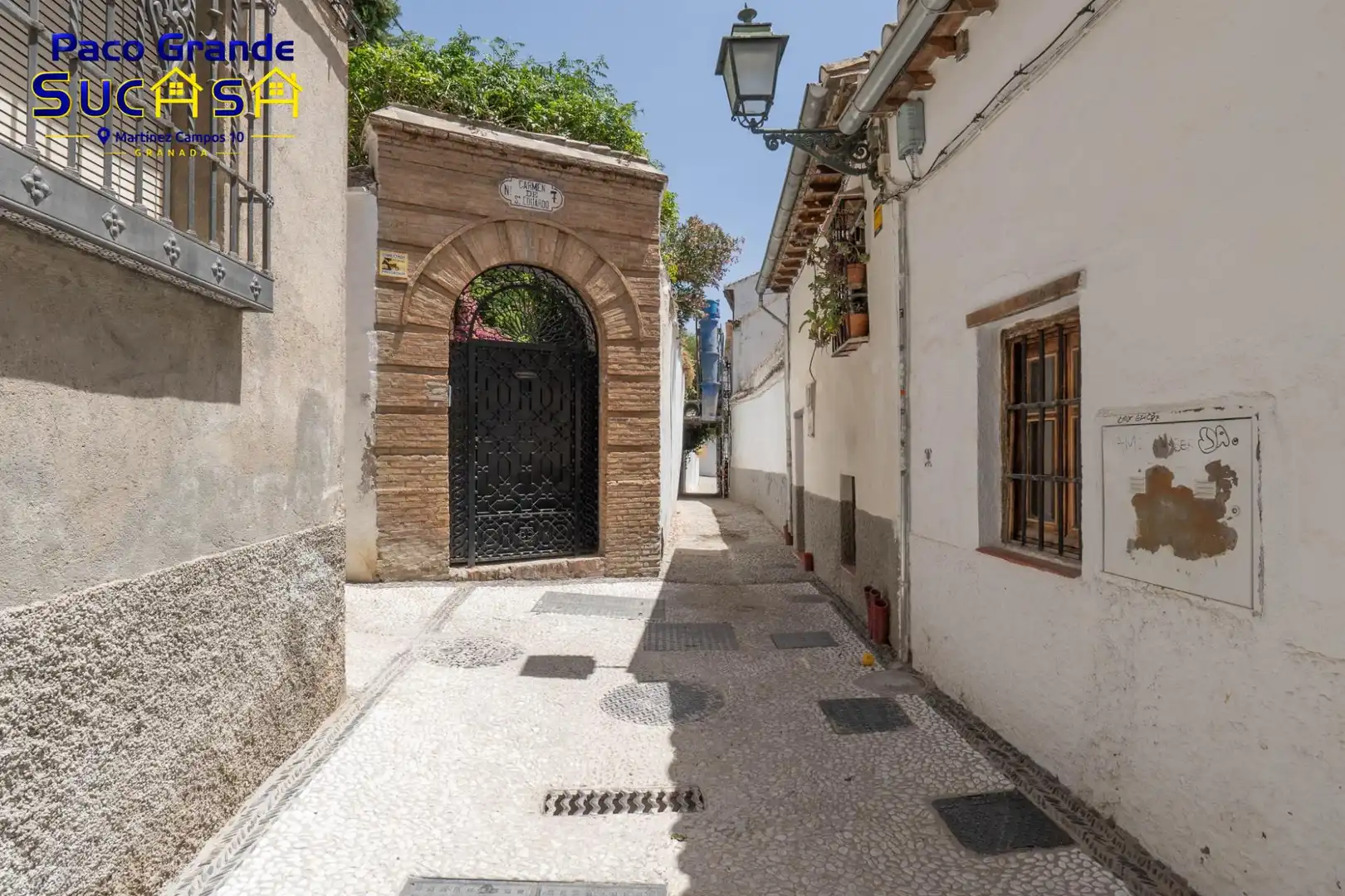 Vista exterior de Casa o xalet en venda en Albaicín