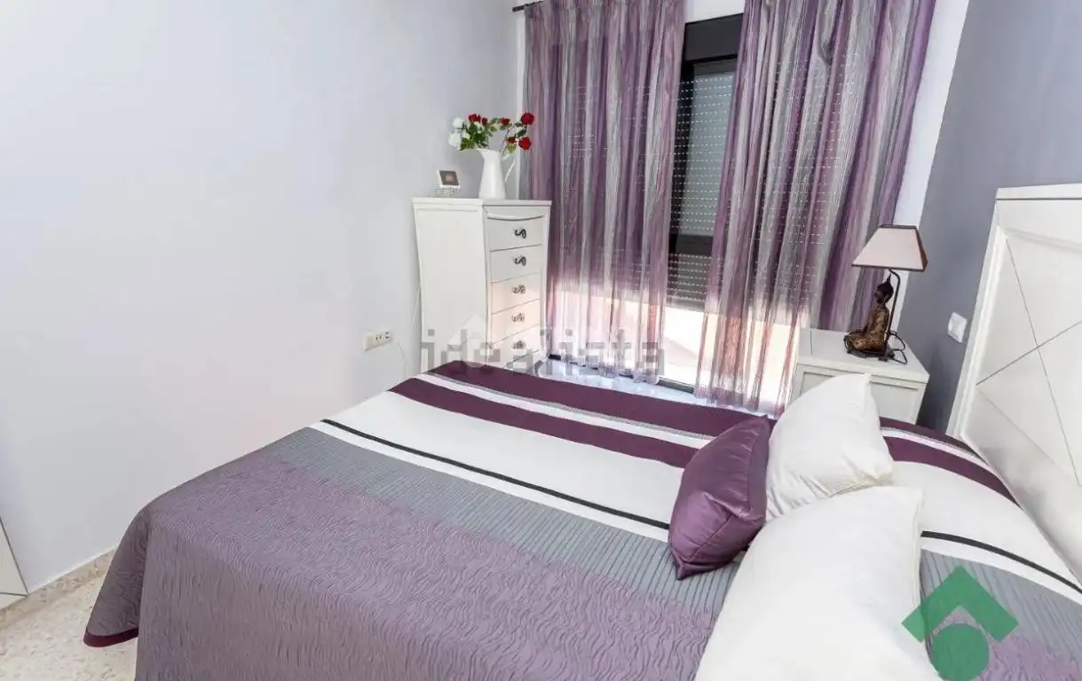 Habitación de Casa o chalet en venta en Algeciras con Aire acondicionado, Terraza y Amueblado