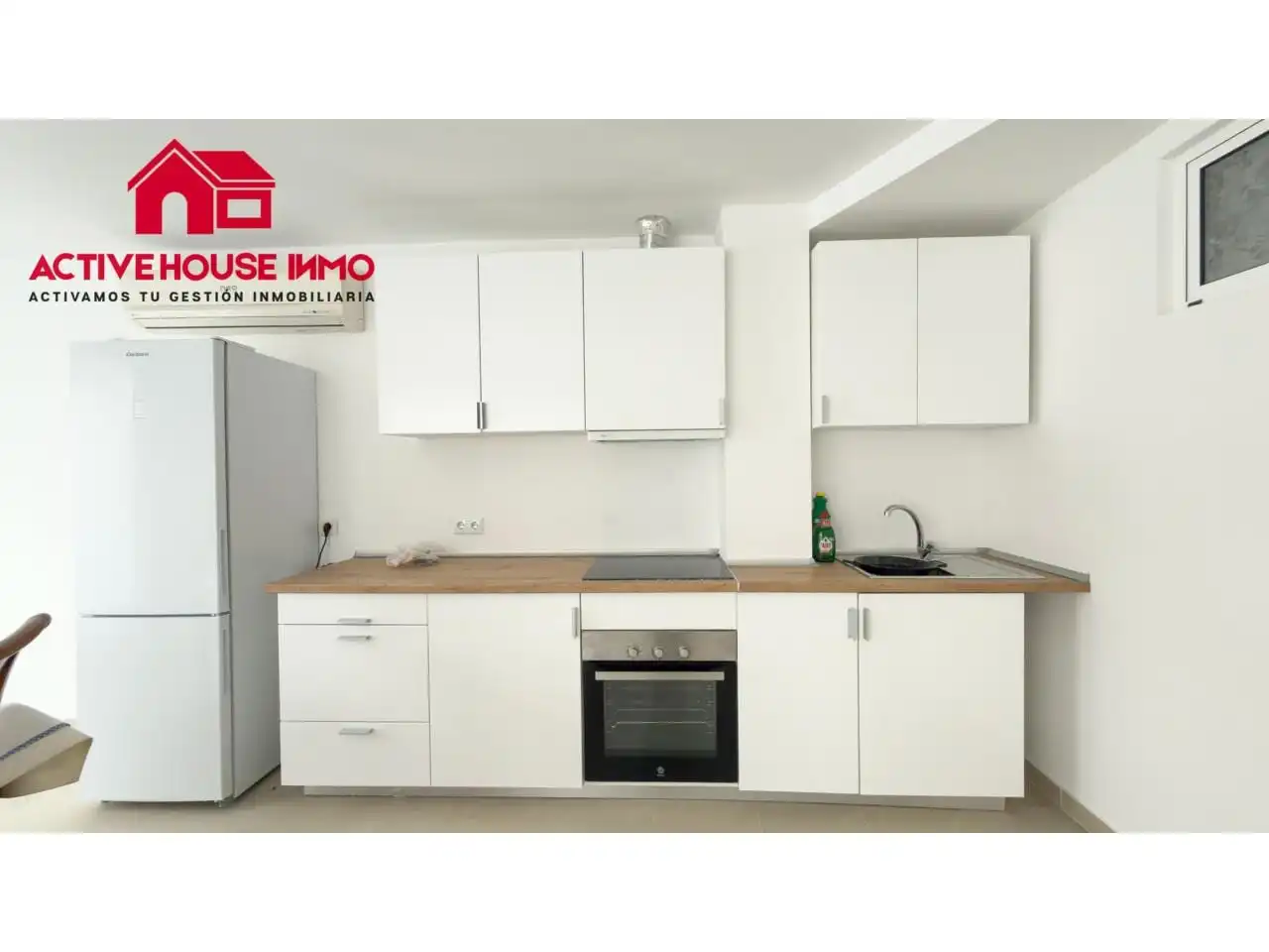 Cuina de Local en venda en La Ràpita amb Aire condicionat