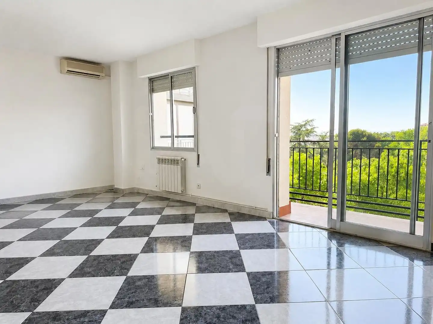 Terraza de Piso en venta en Madrid con Aire acondicionado, Calefacción y Terraza