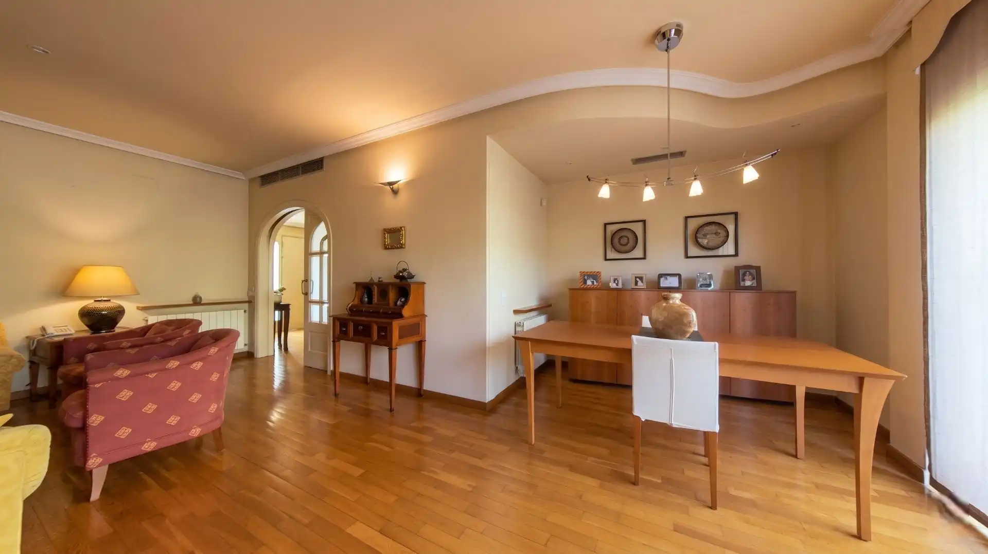 Dining room of Houses for sale in Sant Feliu de Llobregat  with Air Conditioner, Heating and Private garden