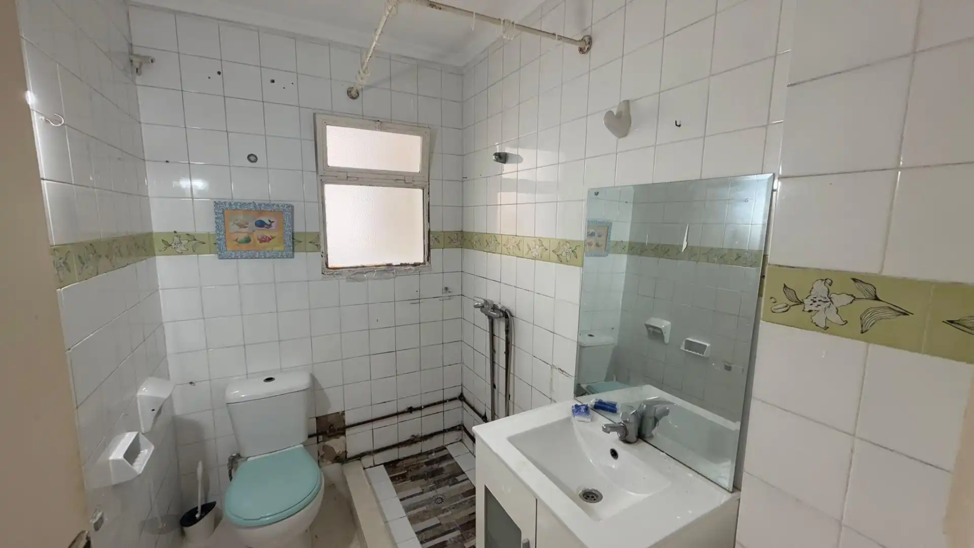 Baño de Piso en venta en Sevilla con Aire acondicionado y Terraza