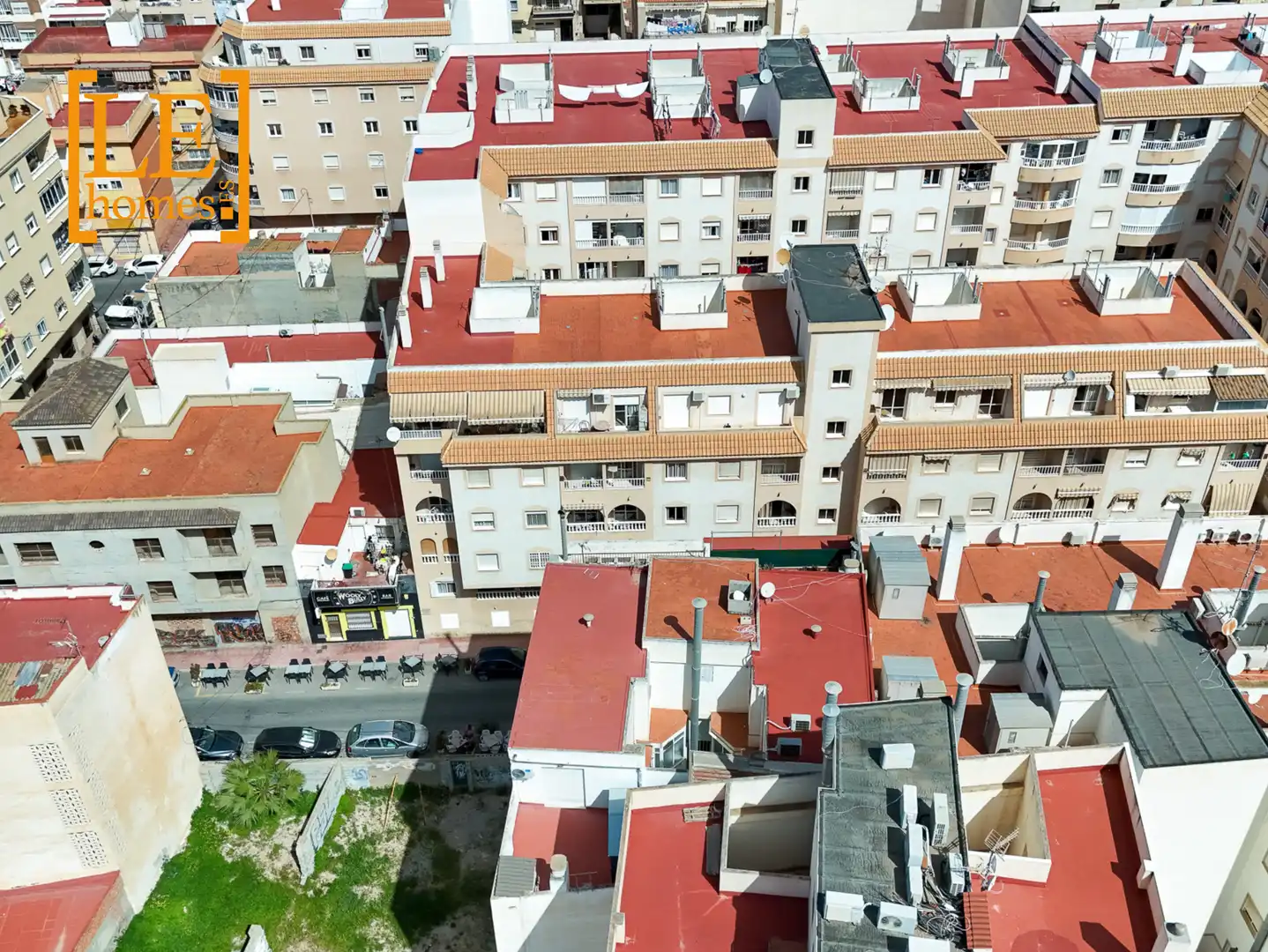 Vista exterior de Apartament en venda en Torrevieja amb Aire condicionat, Calefacció i Moblat