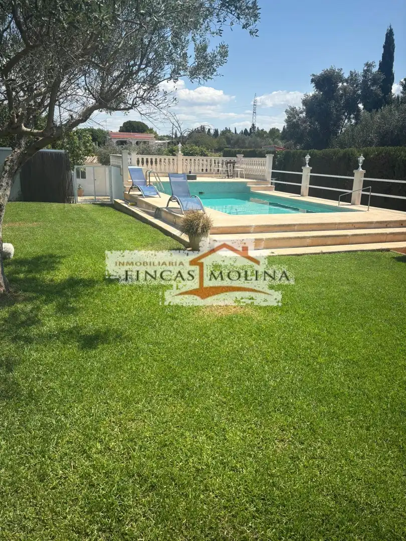 Piscina de Casa o xalet de lloguer en  Palma de Mallorca amb Aire condicionat, Calefacció i Jardí privat