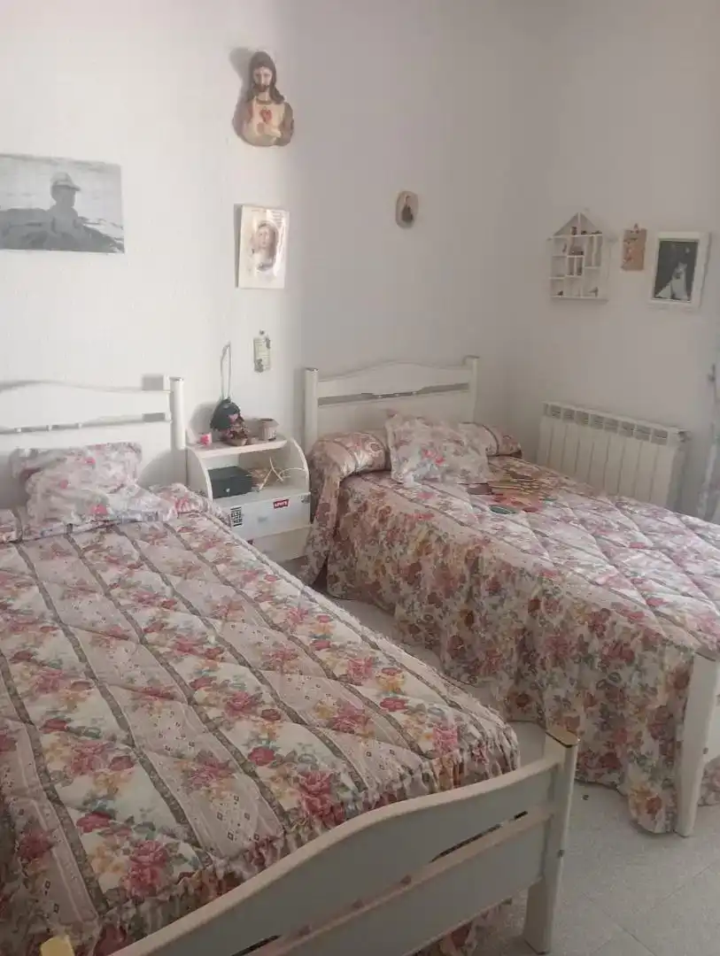 Dormitori de Casa o xalet en venda en Carrión de Calatrava amb Aire condicionat i Balcó