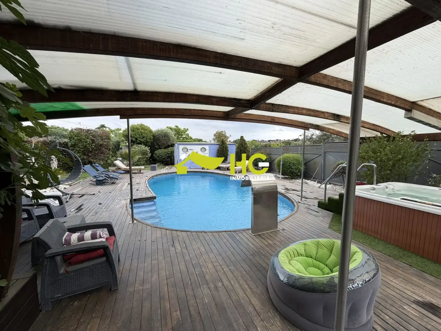 Piscina de Apartamento de alquiler en Villaviciosa de Odón con Aire acondicionado, Calefacción y Parquet
