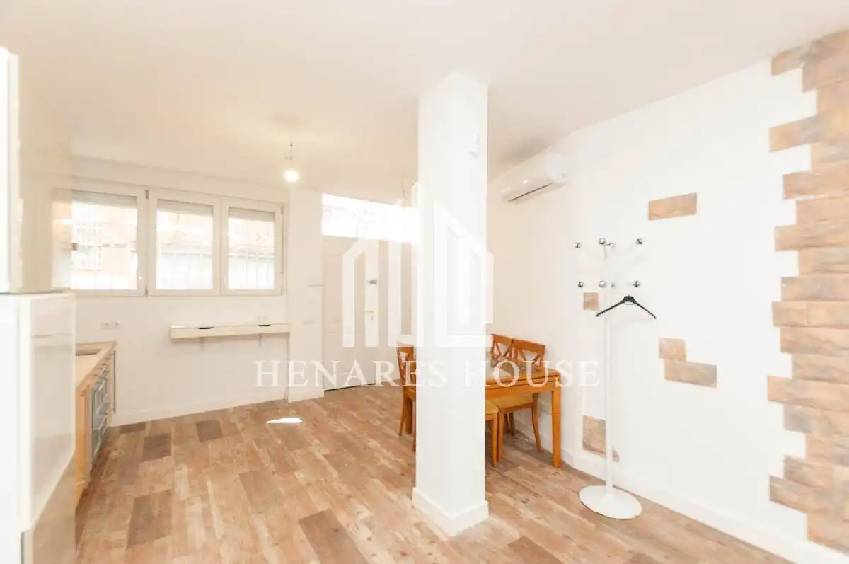 Piso en venta en Caballería Española, imagen 2