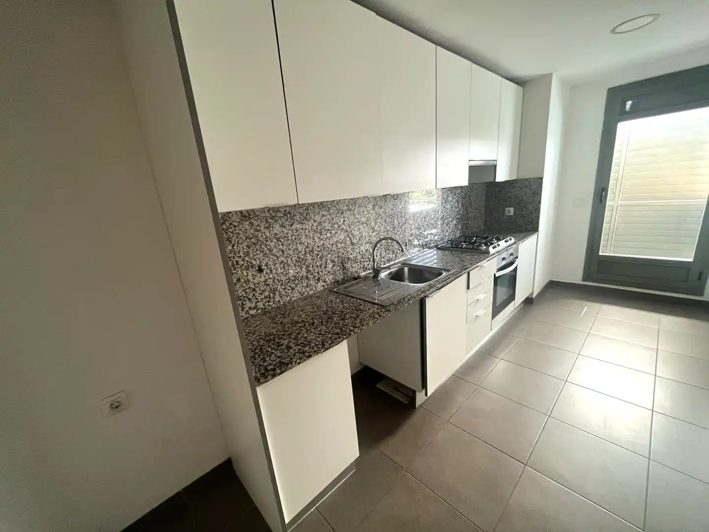 Kitchen of Flat for sale in Pinto  with Heating, Parquet flooring and Terrace