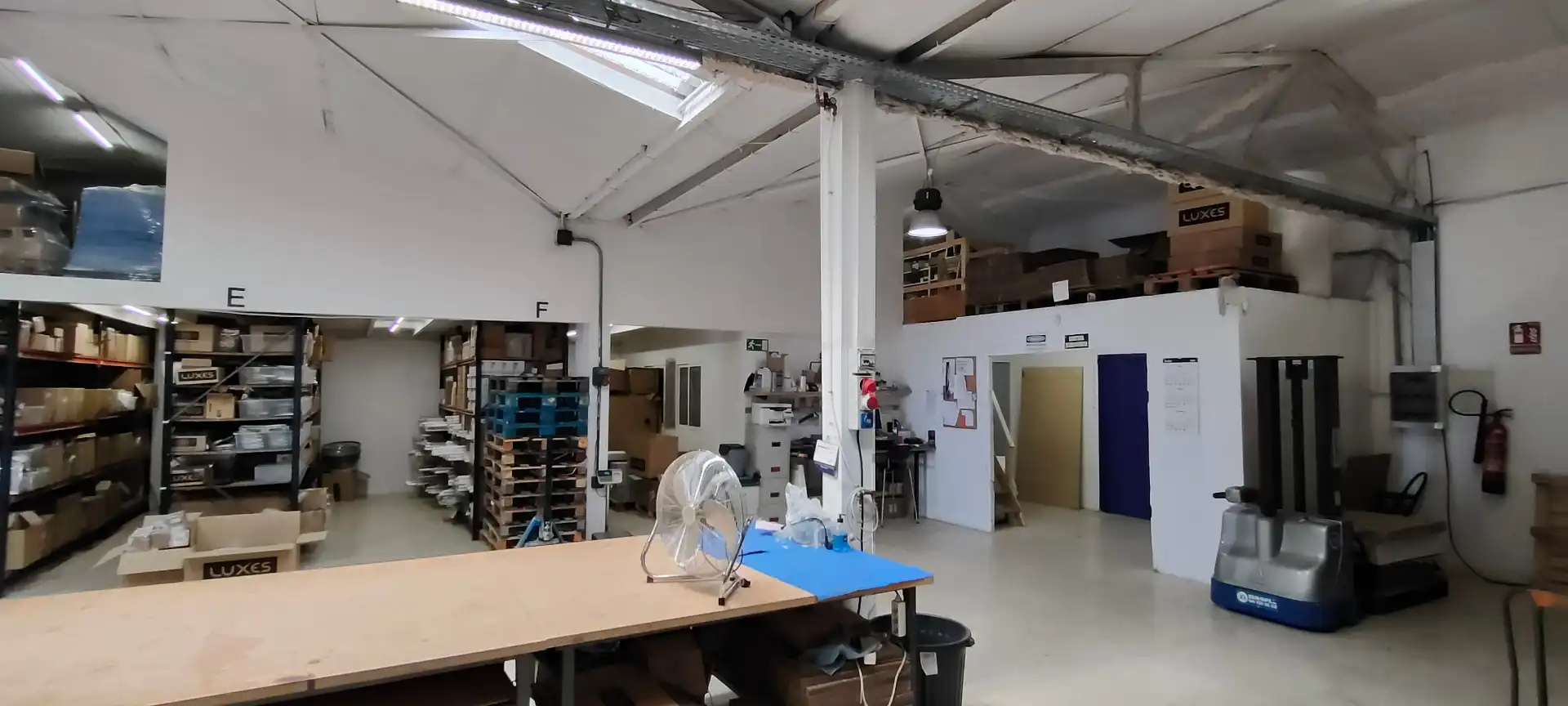 Nave industrial en venta en Cabrera de Mar con Calefacción y Alarma