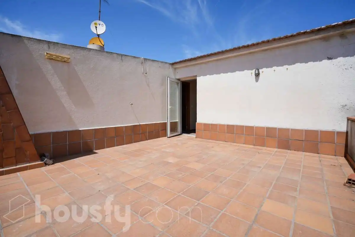 Exterior view of Houses for sale in Madrid  with Air Conditioner, Heating and Private garden