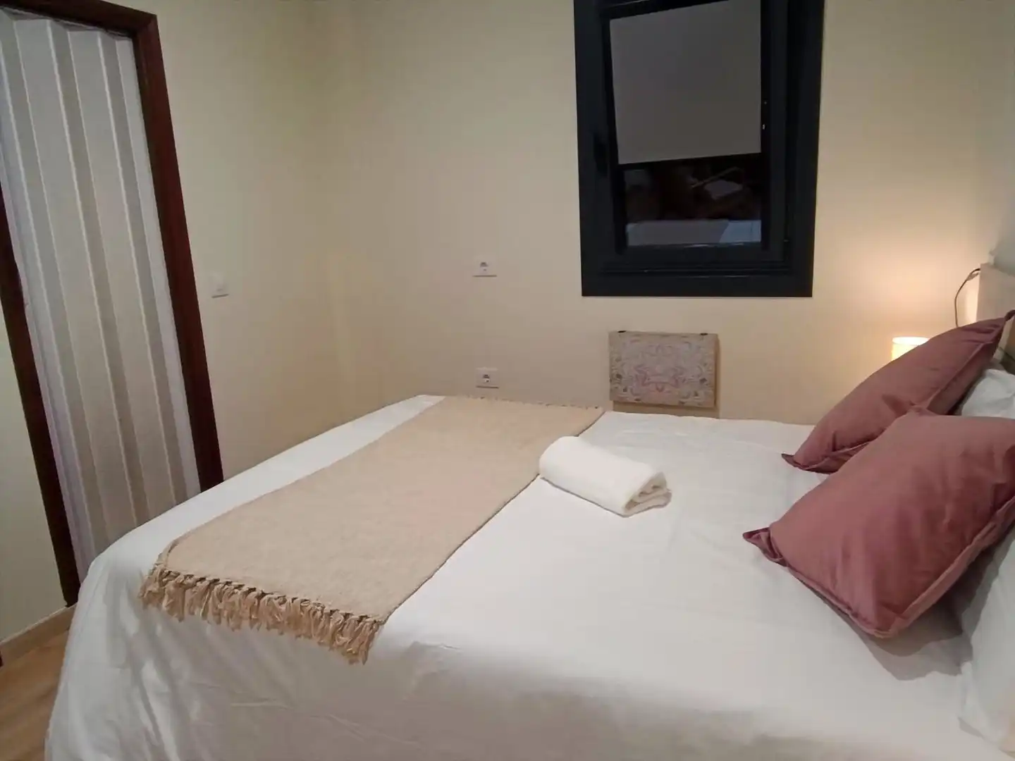 Bedroom of Houses for rent in Cangas   with Heating, Furnished and TV